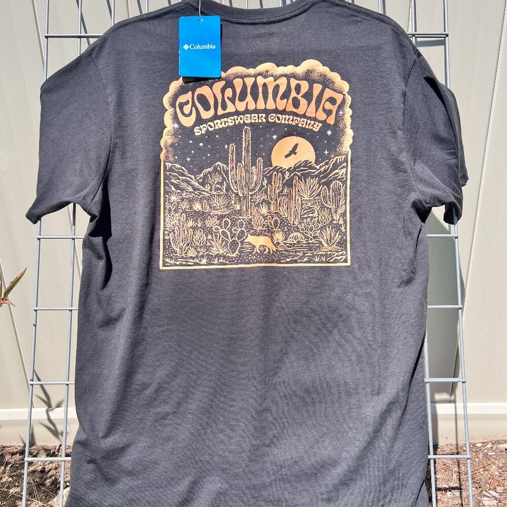 Columbia Graphic T-Shirt – Men’s Large – Black – NWT